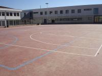 CANCHAS DE BALONCESTO Y PISTAS DE FÚTBOL. PATIO DE RECREO